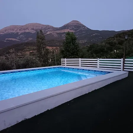 Cabales Chalet